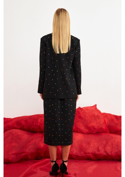 Siyah Kruvaze Kapama Ve Renkli Taş Detaylı Ceket indirimleri