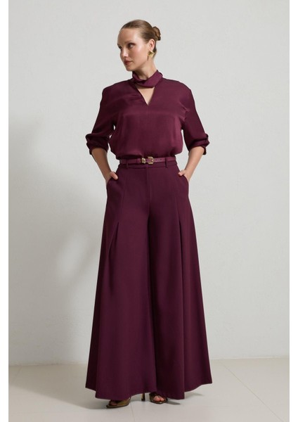 Vişne Pile Detaylı Rahat Kesim Kemerli Pantolon fiyatları