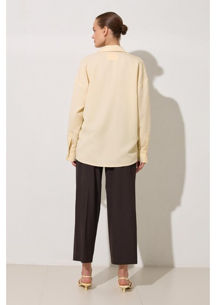 Tereyağ Sarısı Gizli Düğme Detaylı Uzun Kollu Gömlek indirimleri