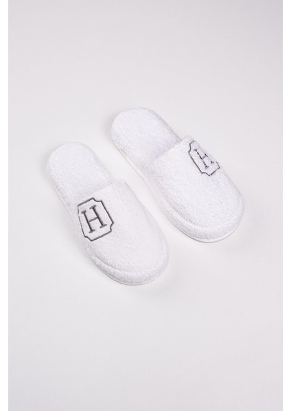 H Harf Nakışlı Banyo Ve Ev Havlu Terliği – %100 Pamuk Kaymaz Kalın Taban