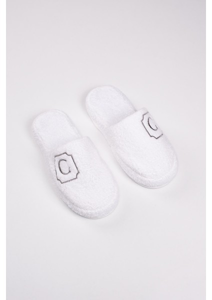 C Harf Nakışlı Banyo Ve Ev Havlu Terliği – %100 Pamuk Kaymaz Kalın Taban