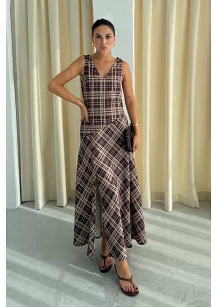 Kahve Zr Model Kalın Askılı Ekoseli Elbise modelleri
