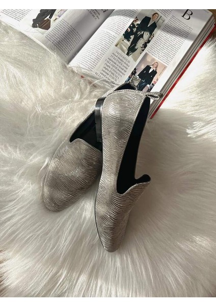 LES034 Gümüş Dokulu Simli Kumaş Kadın Loafer-Babet