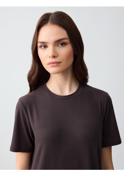 Kahverengi Düz Kesim Bisiklet Yaka Kısa Kollu Örme Elbise fırsatları