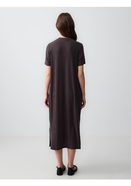 Kahverengi Düz Kesim Bisiklet Yaka Kısa Kollu Örme Elbise indirimleri