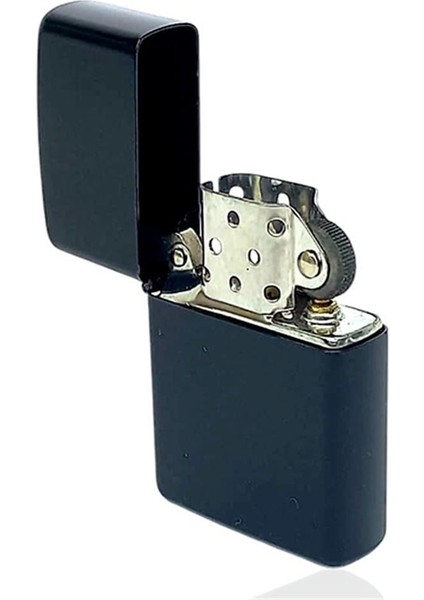 Kişiye Özel Benzinli Çakmak Siyah modelleri