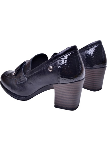 D25KA-3335 Kadın Deri Topuklu Ayakkabı