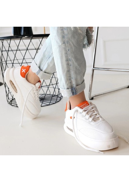 Chris Beyaz Cilt Turuncu Detaylı Bağcıklı Spor Ayakkabı fırsatları