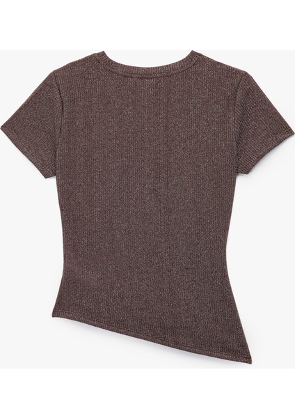 Drape Detaylı Kısa Kollu Bisiklet Yaka Asimetrik Kesim Simli Tişört fiyatları