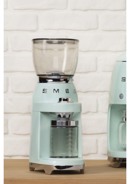 CGF01PGEU PASTEL YEŞİL KAHVE ÖĞÜTME MAKİNASI