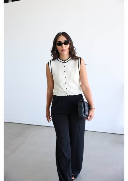 Boydan Düğmeli Biyeli Triko Yelek fırsatları