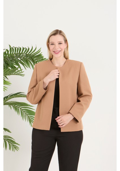 Atelier Kadın Büyük Beden Yakasız Ceket fiyatları