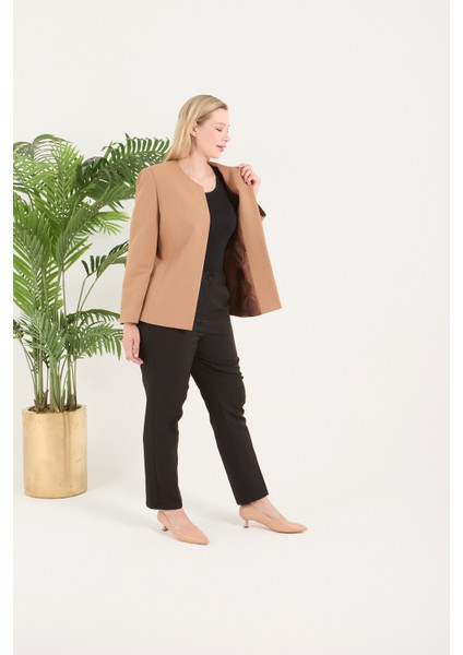 Atelier Kadın Büyük Beden Yakasız Ceket indirimleri