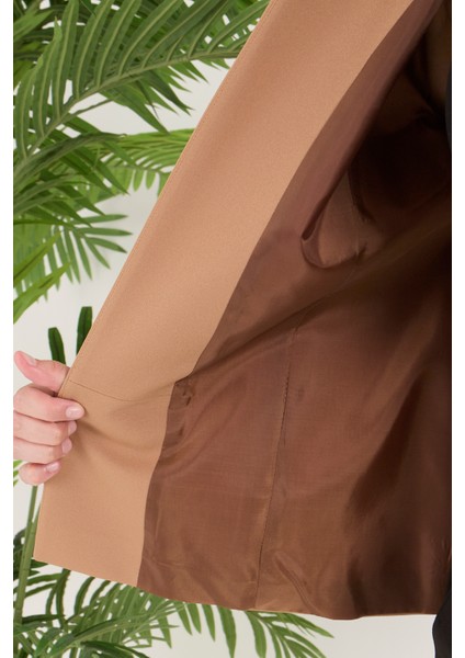 Atelier Kadın Büyük Beden Yakasız Ceket