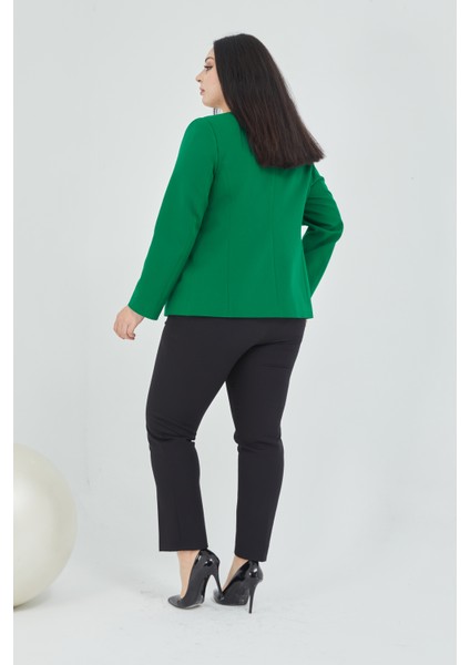 Atelier Kadın Büyük Beden Yakasız Ceket