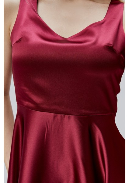 Kadın Saten Abiye Elbise - Dekolteli Kolsuz Volanlı Önü Kısa Arkası Uzun Tasarım HV06063109 indirimleri