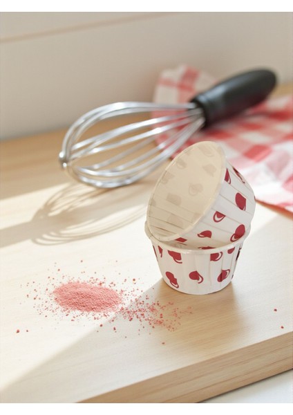 Kırmızı Kalp Desenli 50'li Airfryer ve Fırın Için Muffin Kek Kalıbı Cupcake Kalıbı 6,50X4 cm