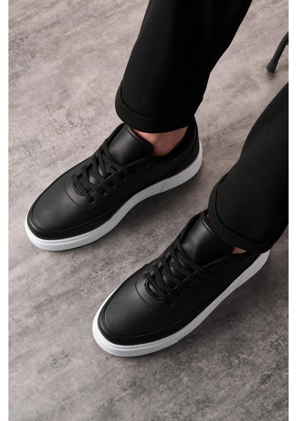 Günlük Siyah Beyaz Erkek Sneaker Ayakkabı fiyatları