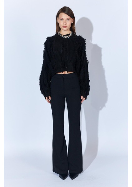 Kadın Siyah Önü Püskül Detaylı Kazak indirimleri