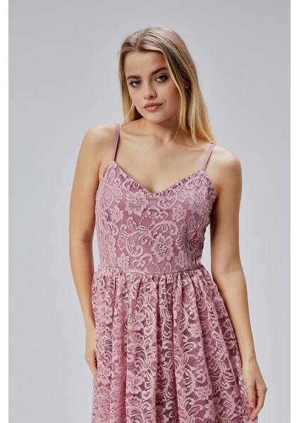 Kadın Dantelli V Yaka Fermuarlı Sırt Detaylı Ayarlanılabilir Omuz Askılı Kısa Elbise HV06063134 modelleri