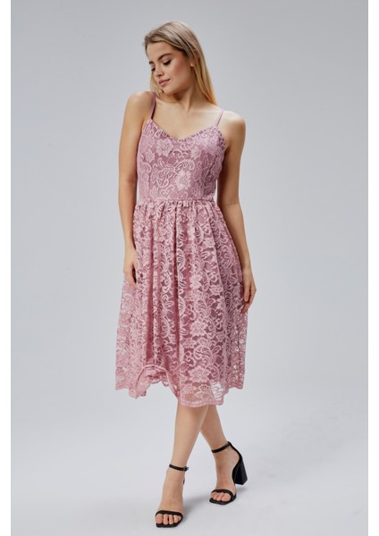 Kadın Dantelli V Yaka Fermuarlı Sırt Detaylı Ayarlanılabilir Omuz Askılı Kısa Elbise HV06063134