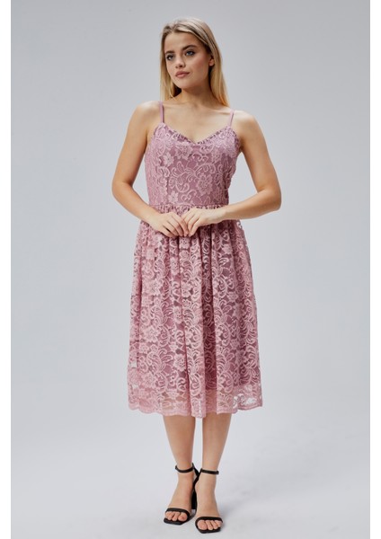 Kadın Dantelli V Yaka Fermuarlı Sırt Detaylı Ayarlanılabilir Omuz Askılı Kısa Elbise HV06063134