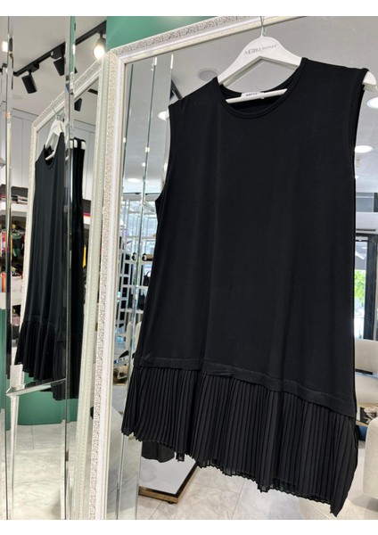 Melis Içlik Piliseli Sıfır Kollu - Siyah - Standart