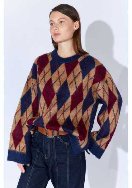 Kadın Lacivert Baklava Desenli Şardonlu Salaş Triko Kazak fiyatları