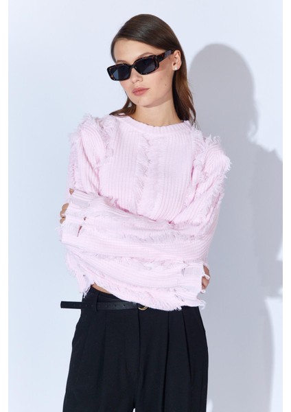 Kadın Pembe Önü Püskül Detaylı Kazak