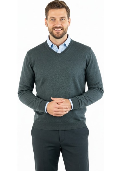 Erkek Uzun Kollu V Yakalı Düz Renk Klasik Model Rahat Kesim Tam Kalıp Yünlü Dokuma Kazak modelleri