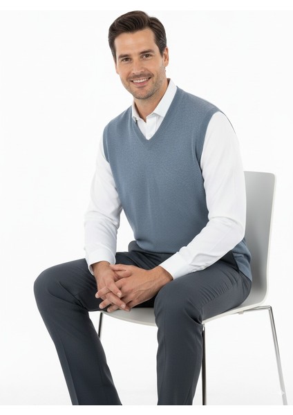 Erkek V Yakalı Düz Renk Klasik Model Rahat Kesim Tam Kalıp Yünlü Dokuma Süveter modelleri