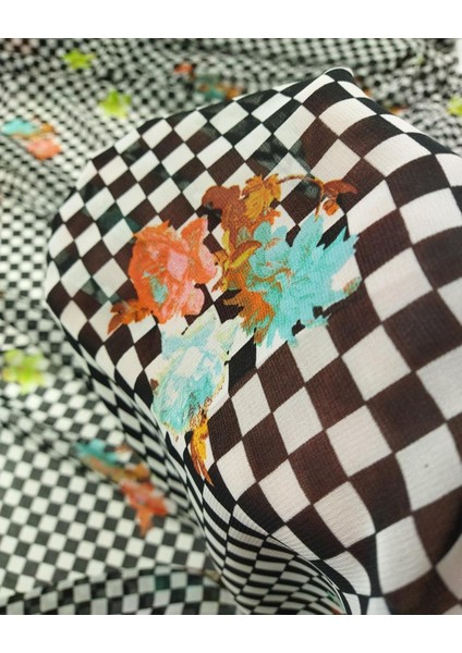 Dama Çiçek Desenli Şifon En: 150