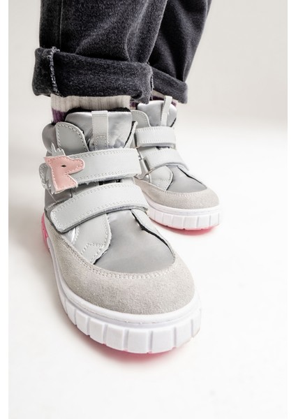 Kız Çocuk Gri Hakiki Deri Anatomik Günlük Bot