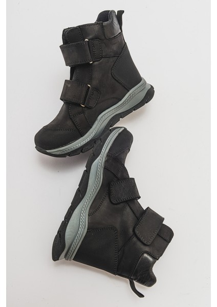 Erkek Çocuk Siyah Hakiki Deri Anatomik Günlük Bot