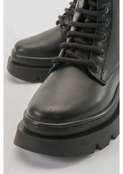 Kız Çocuk Siyah Anatomik Taşlı Günlük Bot