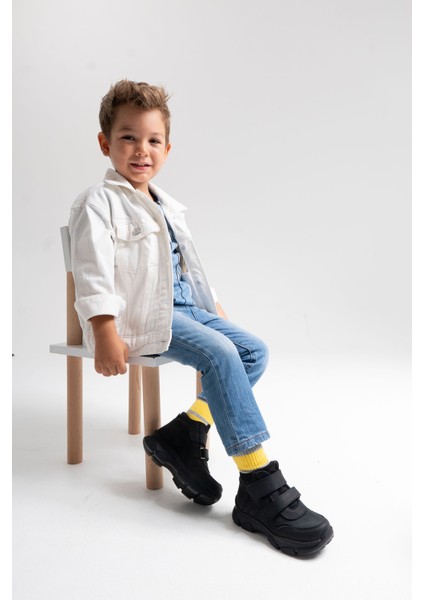 Erkek Çocuk Siyah Hakiki Deri Anatomik Günlük Bot