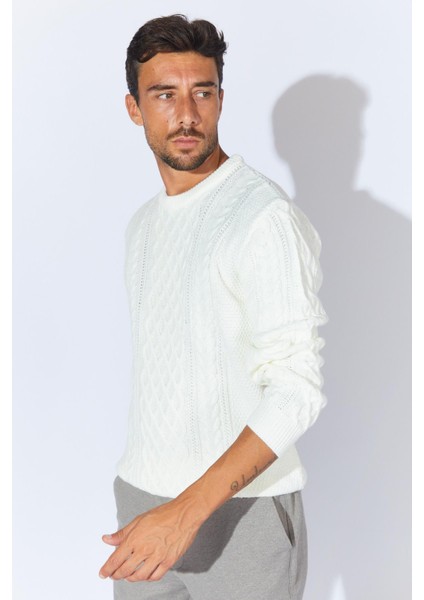 Erkek Ekru Bisiklet Yaka Saç Örgü Triko fiyatları