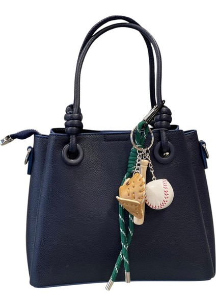 Kadın Charmlı Zarif Günlük Kullanıma Uygun Çift Saplı Omuz &el ve Çapraz Askılı Çanta fiyatları