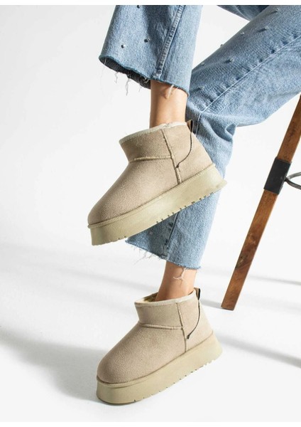 Kadın Yüksek Taban Rahat Içi Kürklü Süet Yarım Bot fiyatları