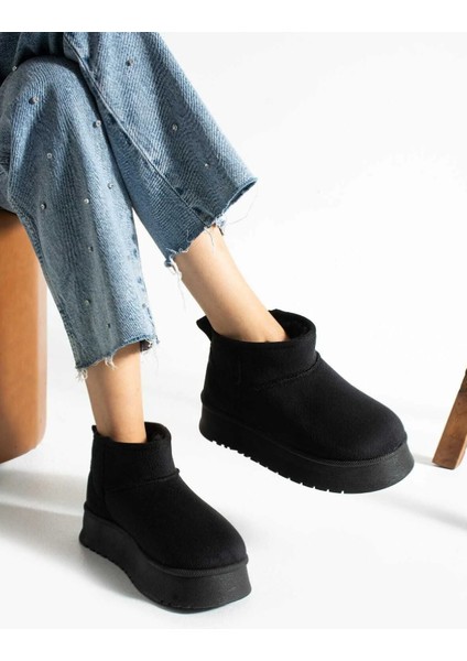 Kadın Yüksek Taban Rahat Içi Kürklü Süet Yarım Bot