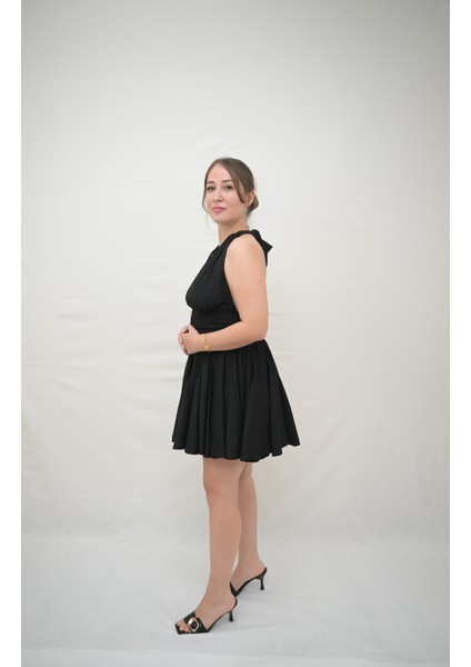 Boyundan Bağlamalı Mini Elbise fiyatları