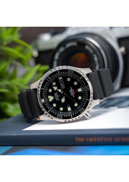 Cıtızen NY0040-09E Erkek Kol Saati indirimleri