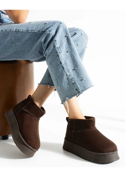 Kadın Yüksek Taban Rahat Içi Kürklü Süet Yarım Bot fiyatları