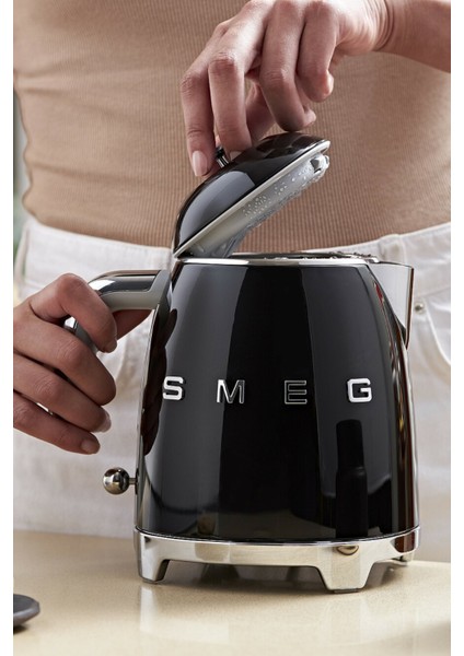 50 Style Retro Siyah Mini Kettle 0.8 lt