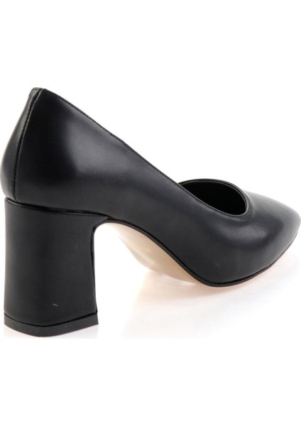 Siyah Kadın Klasik Topuklu Ayakkabı K01213035509 modelleri