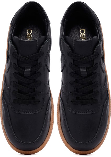 Kadın Siyah Bağcıklı Deri Sneaker 25AFD220918