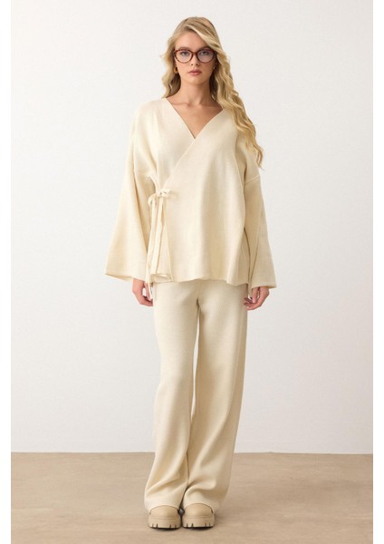 Bağcık Kapamalı Kimono Pantolon Triko Takım Ekru 9364-TK modelleri