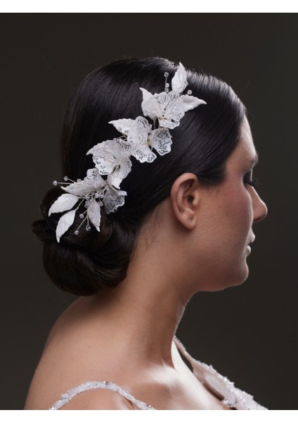Dantel Yaprak ve Çiçek Desenli Incili Gelin Saç Aksesuarı modelleri