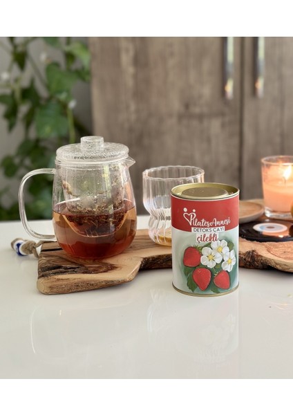 Çilekli Doğal Detoks Çayı 2×60 g Biberiye Limon Otu Yasemin Hibisküs Tarçın