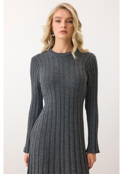 Bisiklet Yaka Kalın Fitilli Uzun Triko Elbise Gri 9363-E modelleri